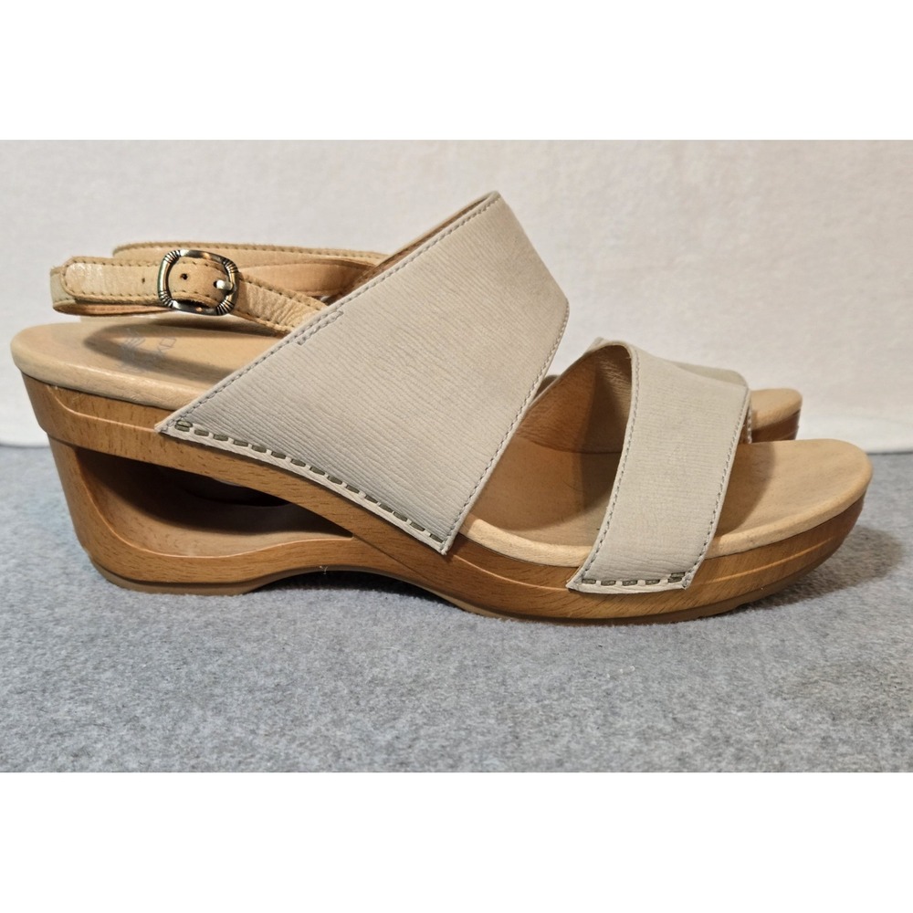 NIB Dansko 3411-611500 Women's Tamia Textured Nubuck Ivory Wedge Sandal 41 10.5